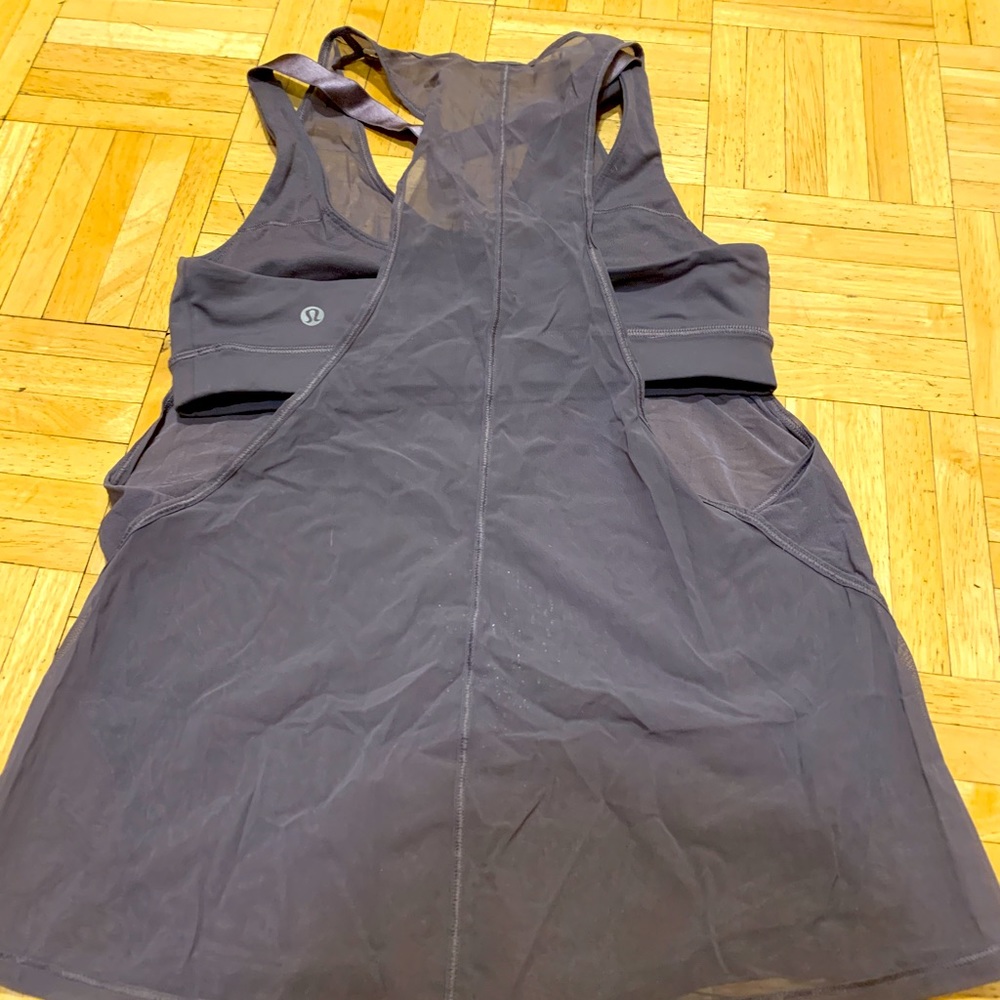 Lululemon sports bra and tank top set